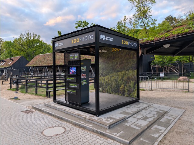 Outdoor photo booth